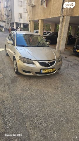 מאזדה 3