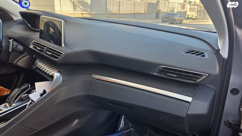 מודעת רכב פיג'ו 3008