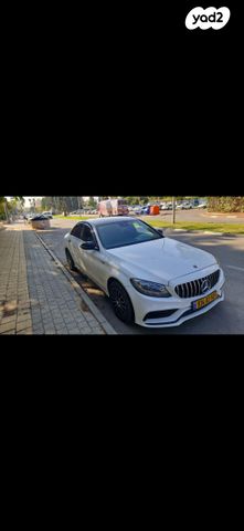 מודעת רכב מרצדס-בנץ C-class