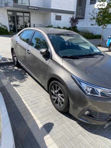 מודעת רכב טויוטה קורולה