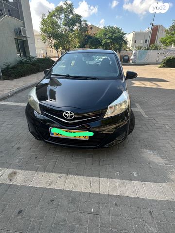 מודעת רכב טויוטה יאריס