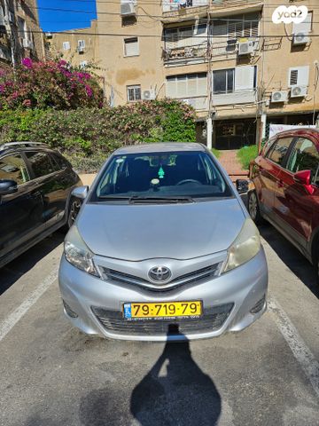 טויוטה יאריס