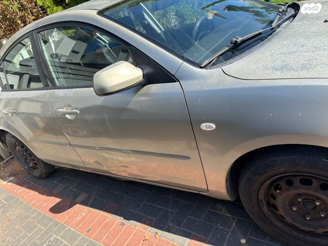 מודעת רכב מאזדה 3