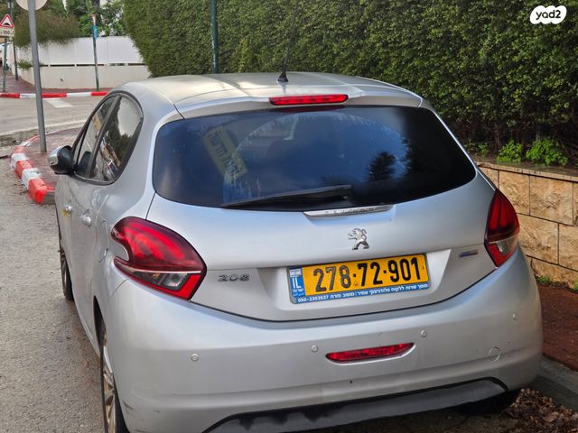 מודעת רכב פיג'ו 208