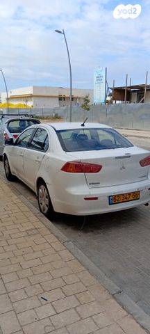 מיצובישי לנסר