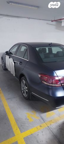 מודעת רכב מרצדס-בנץ E-class