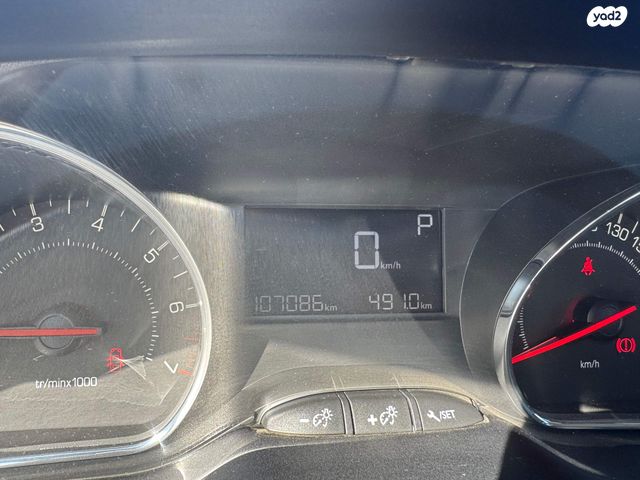 מודעת רכב פיג'ו 208