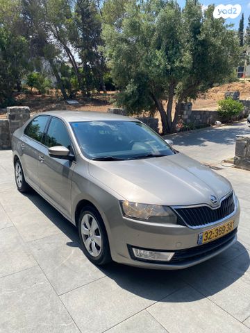 סקודה ראפיד