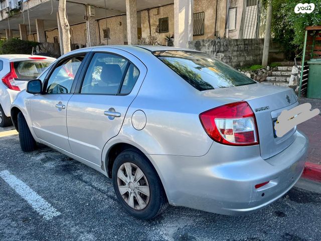 סוזוקי SX4