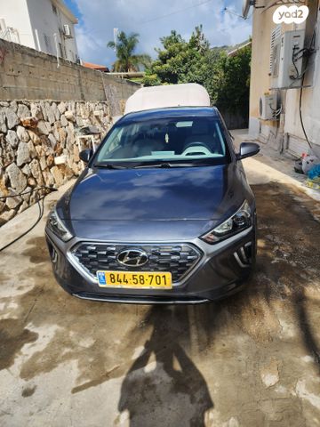 יונדאי איוניק