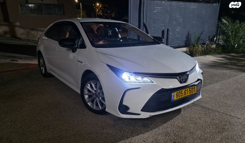 טויוטה קורולה