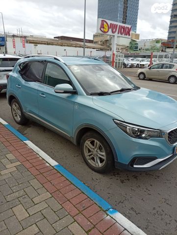 מודעת רכב אם ג'י ZS