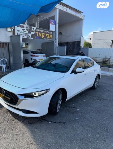 מאזדה 3