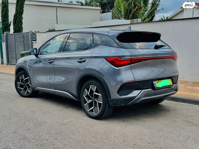 בי.ווי.די אטו 3