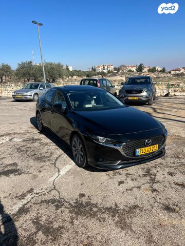מודעת רכב מאזדה 3
