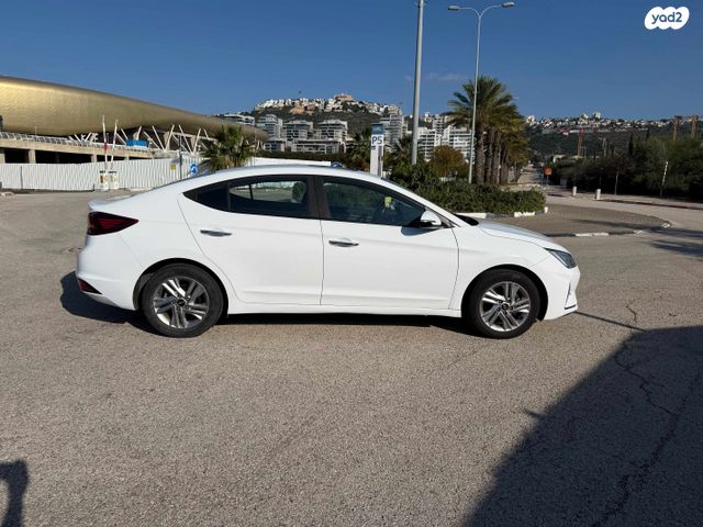 יונדאי אלנטרה