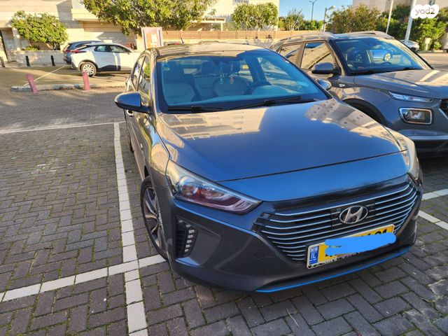 יונדאי איוניק