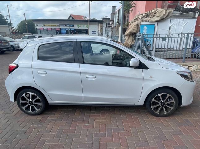 מיצובישי ספייס סטאר