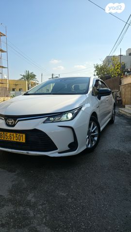 טויוטה קורולה