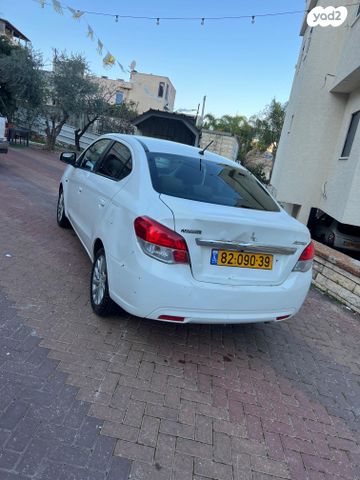 מודעת רכב מיצובישי אטראז'