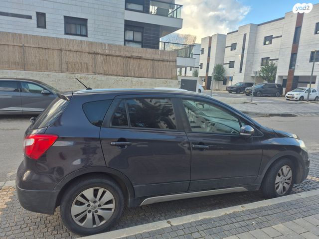 מודעת רכב סוזוקי קרוסאובר