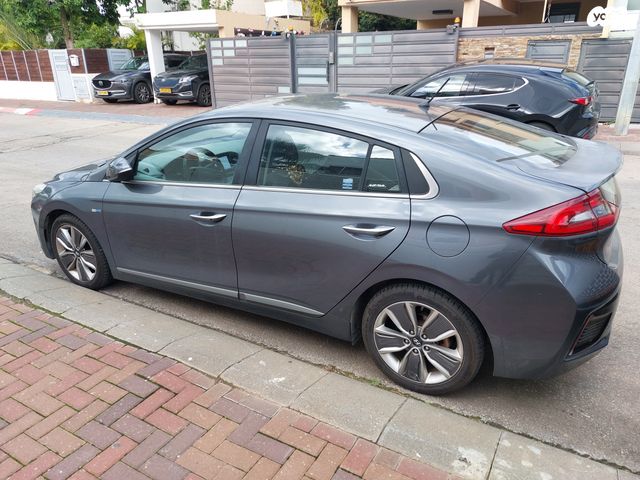 מודעת רכב יונדאי איוניק