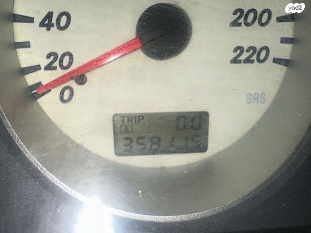 מודעת רכב מיצובישי לנסר