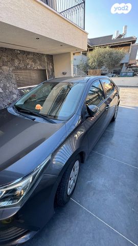 מודעת רכב טויוטה קורולה