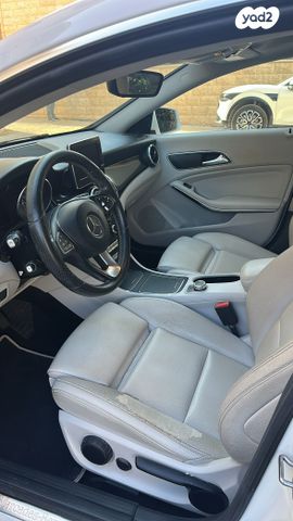 מרצדס-בנץ CLA