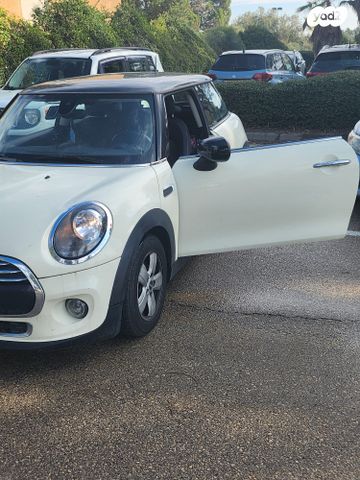 מודעת רכב מיני קופר