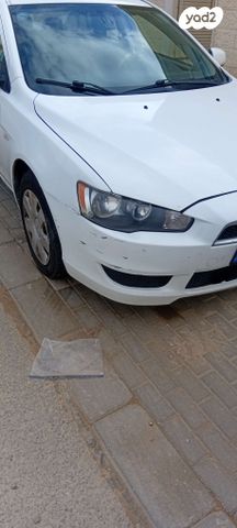 מודעת רכב מיצובישי לנסר