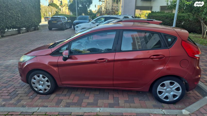 מודעת רכב פורד פיאסטה