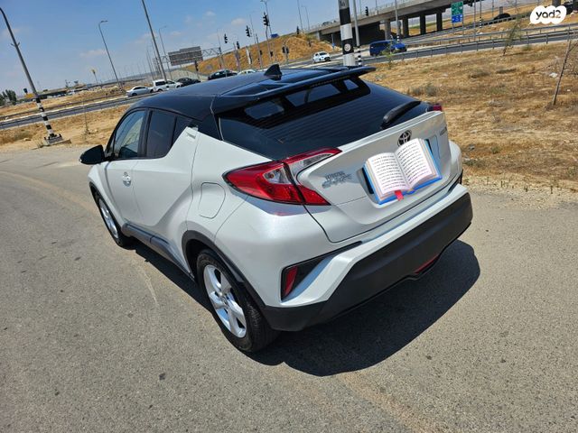 טויוטה C-HR