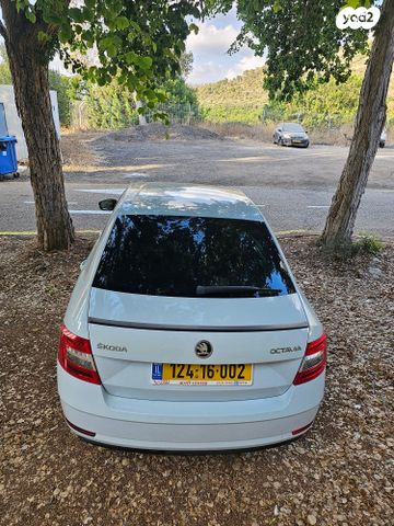 סקודה אוקטביה