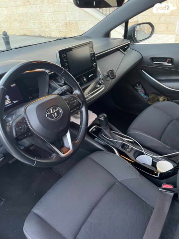 מודעת רכב טויוטה קורולה