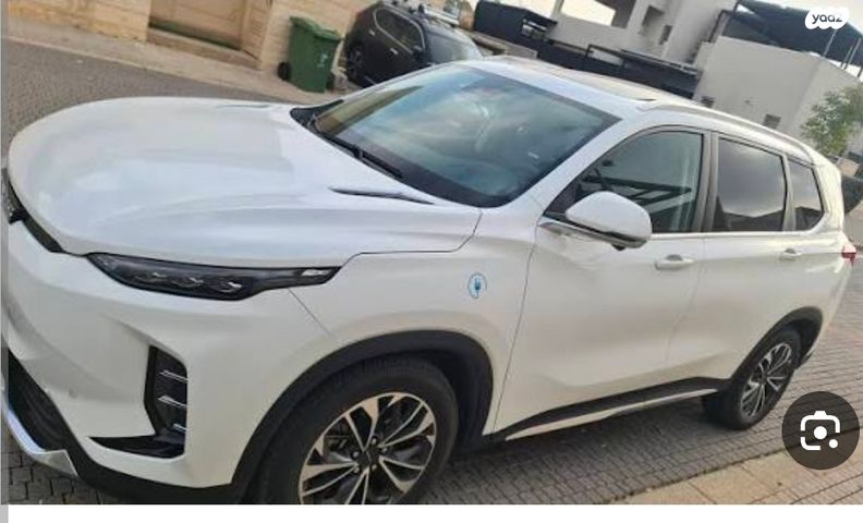 מודעת רכב מקסוס איוניק 6