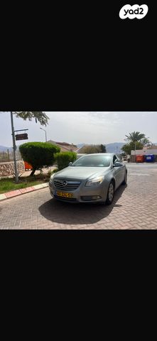 מודעת רכב אופל אינסיגניה