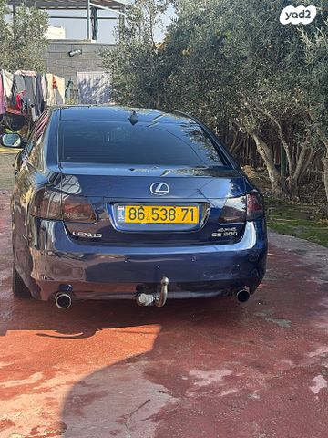 לקסוס GS