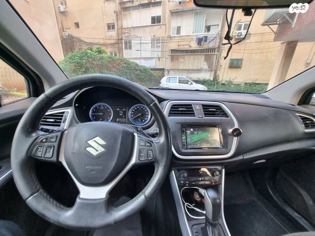 סוזוקי SX4