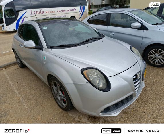 מודעת רכב אלפא רומיאו מיטו