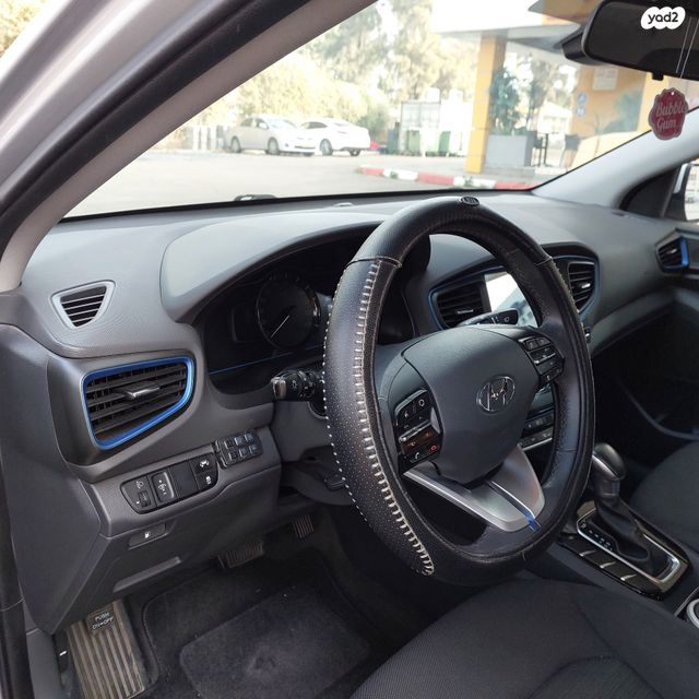 מודעת רכב יונדאי איוניק