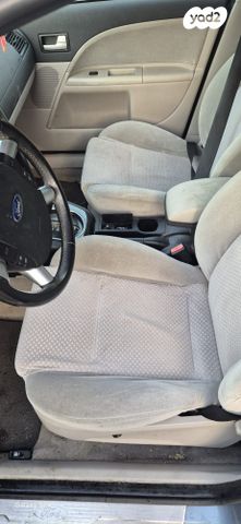 פורד מונדאו