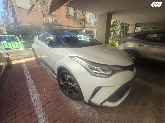 טויוטה C-HR