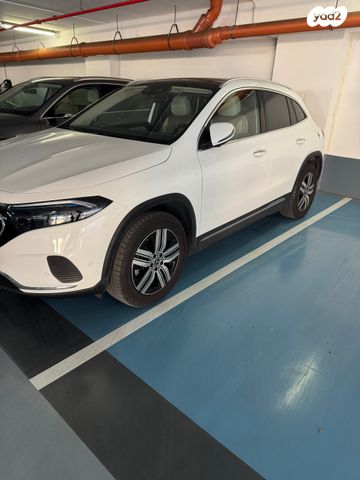 מודעת רכב מרצדס-בנץ EQA