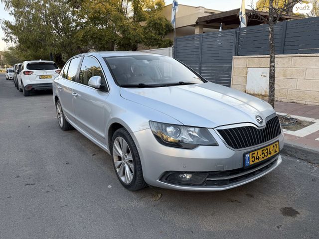 מודעת רכב סקודה סופרב