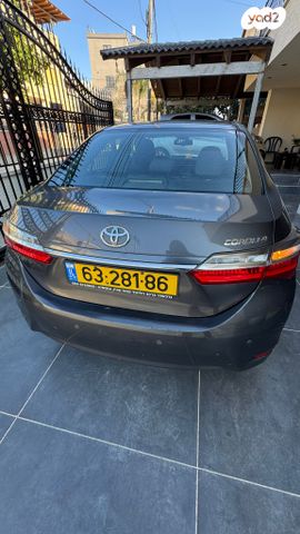 טויוטה קורולה