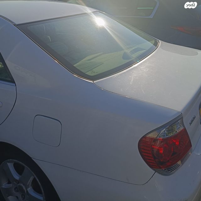 טויוטה קאמרי