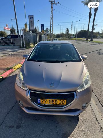 מודעת רכב פיג'ו 208