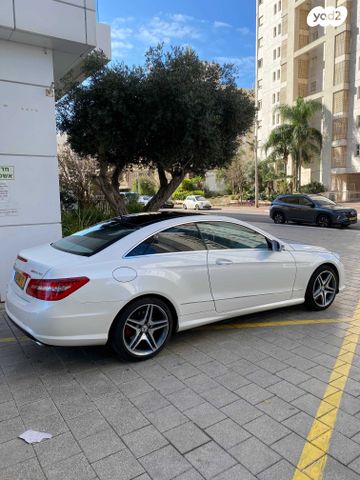 מודעת רכב מרצדס-בנץ E-class