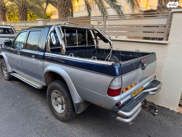 מודעת רכב מיצובישי טרייטון / L200